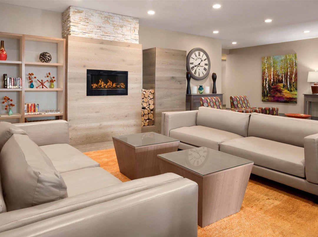 Adolph酒店住宿-Country Inn & Suites by Radisson, Duluth North, MN