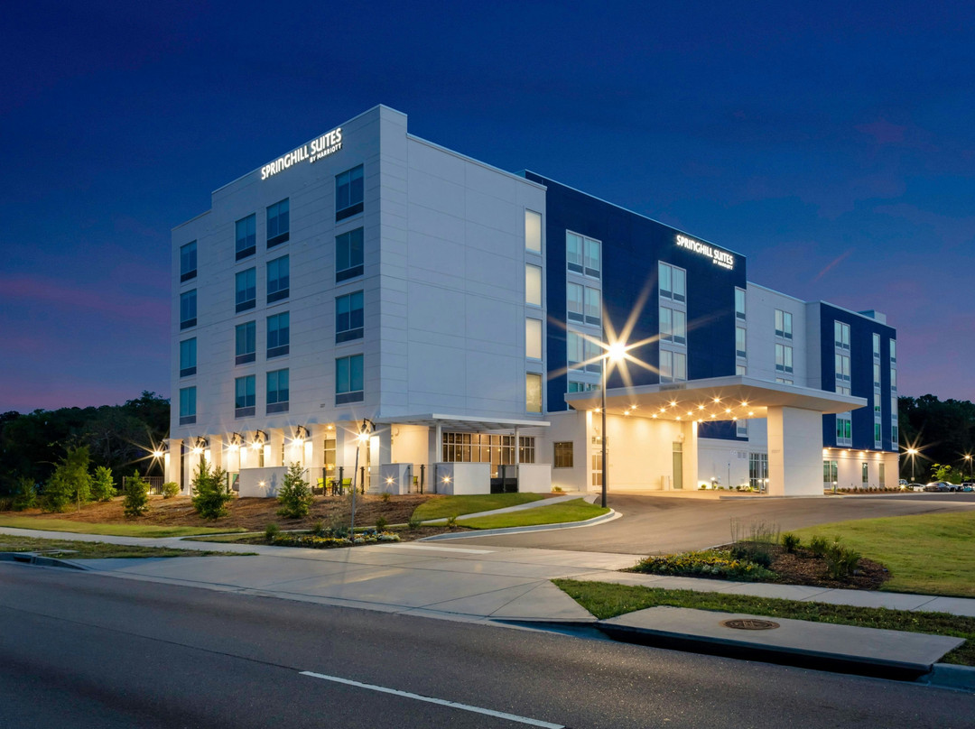 博福特SpringHill Suites酒店