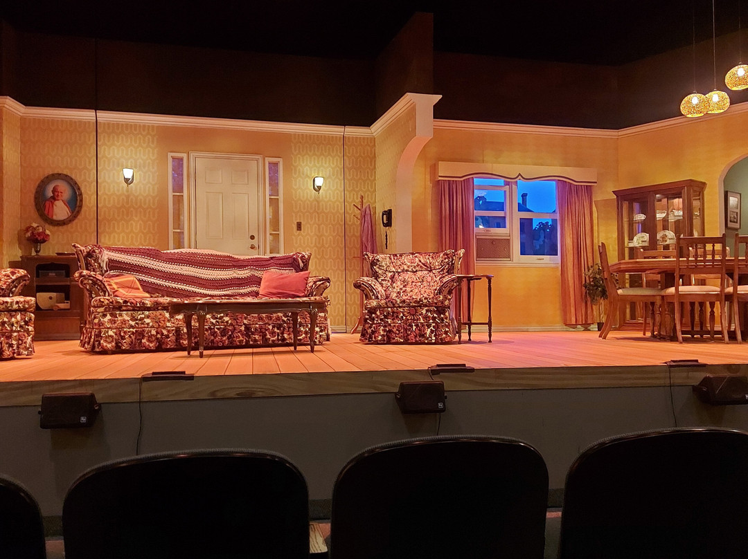Huron Country Playhouse-Grand Bend必去景点