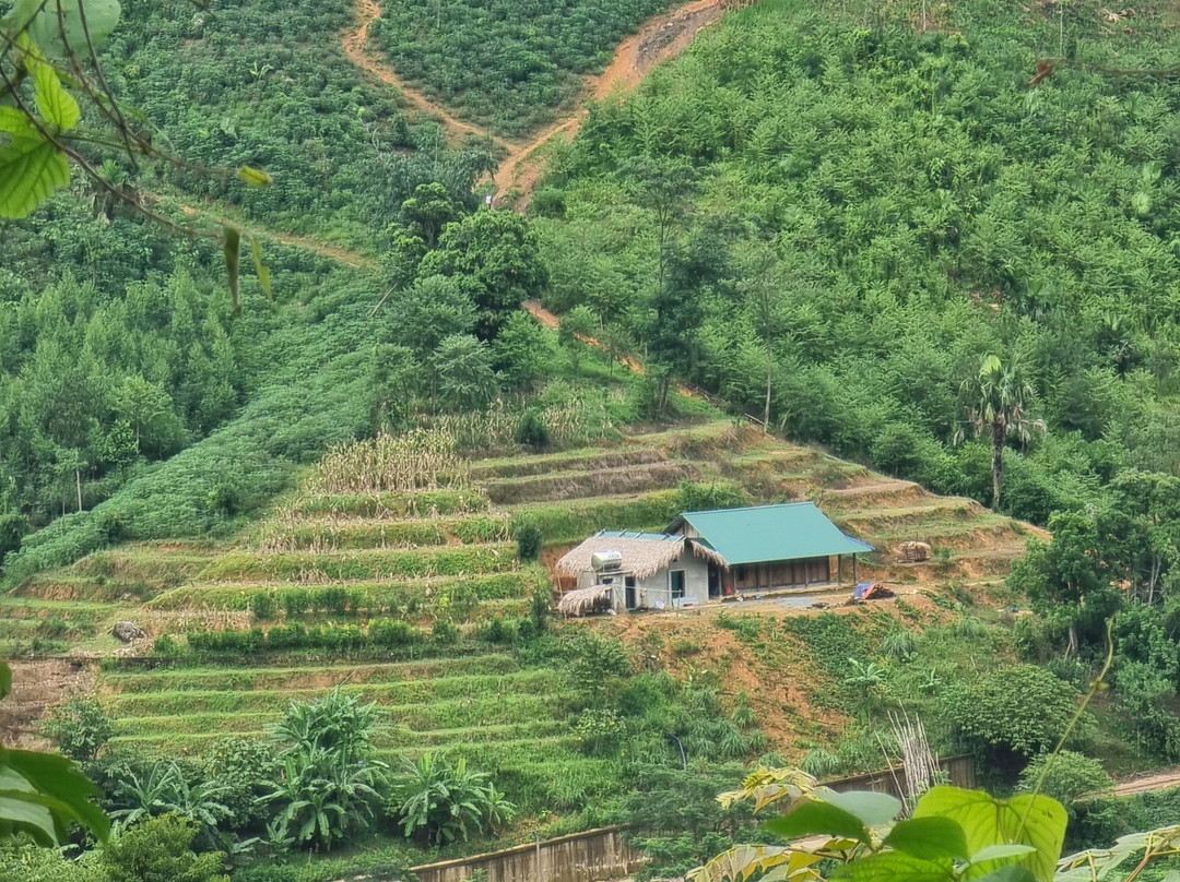 Da Bac CBT homestays and tours-Hoa Binh必去景点