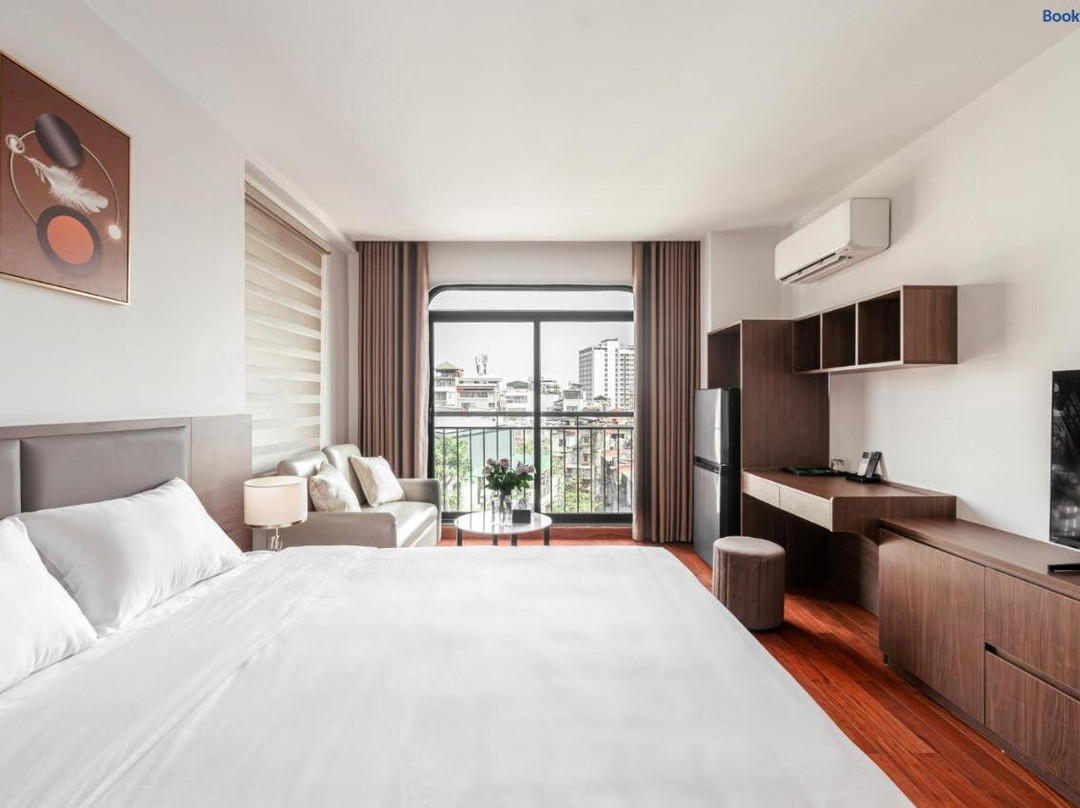 Luxe Paradise Suites - No34 Alley 260 Đoi Can