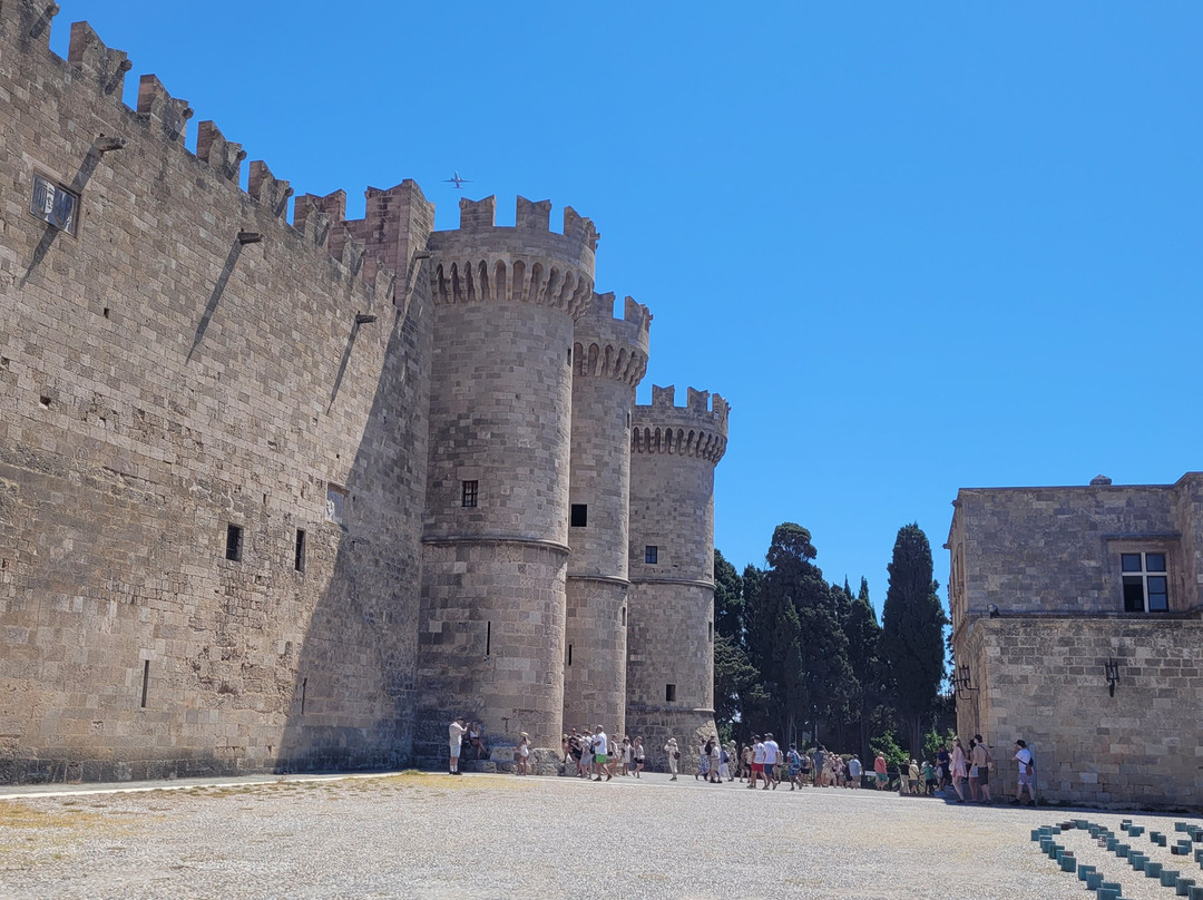 Palace of the Grand Master of the Knights of Rhodes-罗德城必去景点