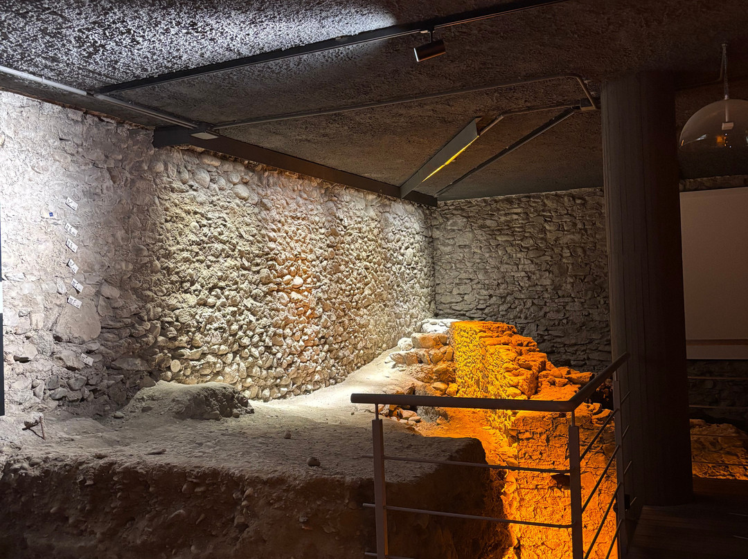 Museo Archeologico Regionale-奥斯塔必去景点