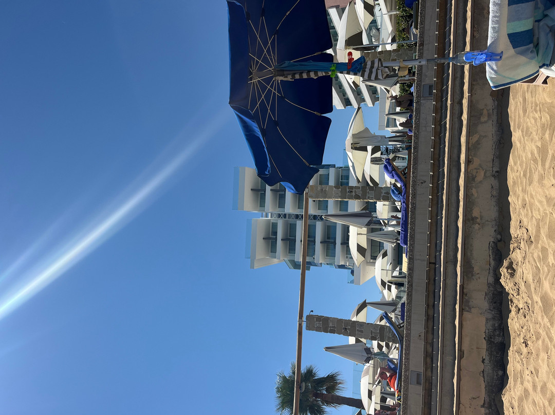 火烈鸟天堂海滩酒店（限成人）主图