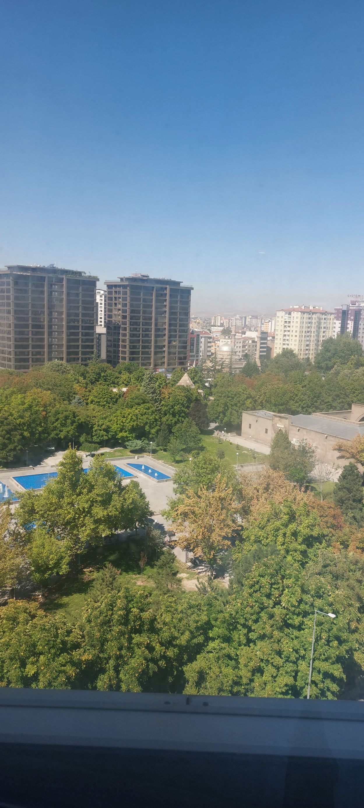 开塞利温德姆大酒店-旅行者