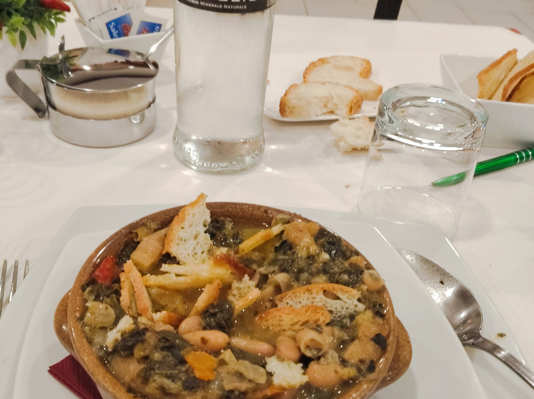 圣卡特琳娜酒店及自行车主图