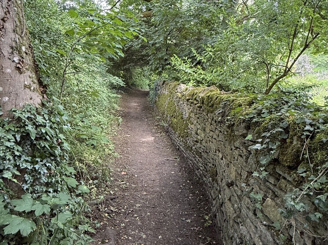 The Cotswold Tour Guide-切尔滕纳姆必去景点