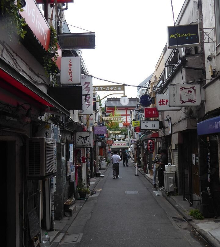 新宿黄金街-Kabukicho必去景点