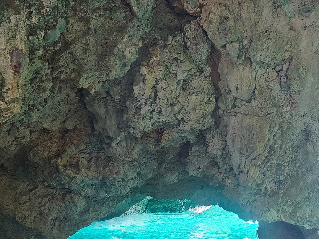 Joseph's Cave-West End必去景点