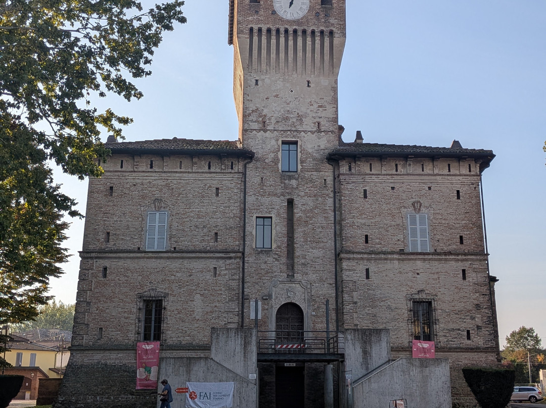 Rocca dei Terzi-Sissa必去景点