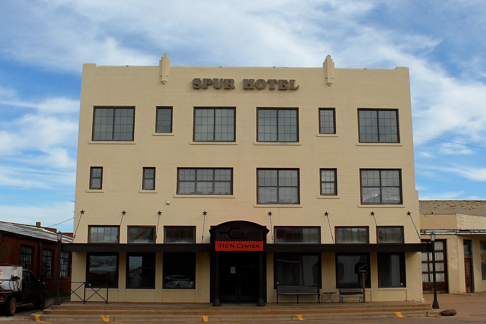 The Spur Hotel-官方