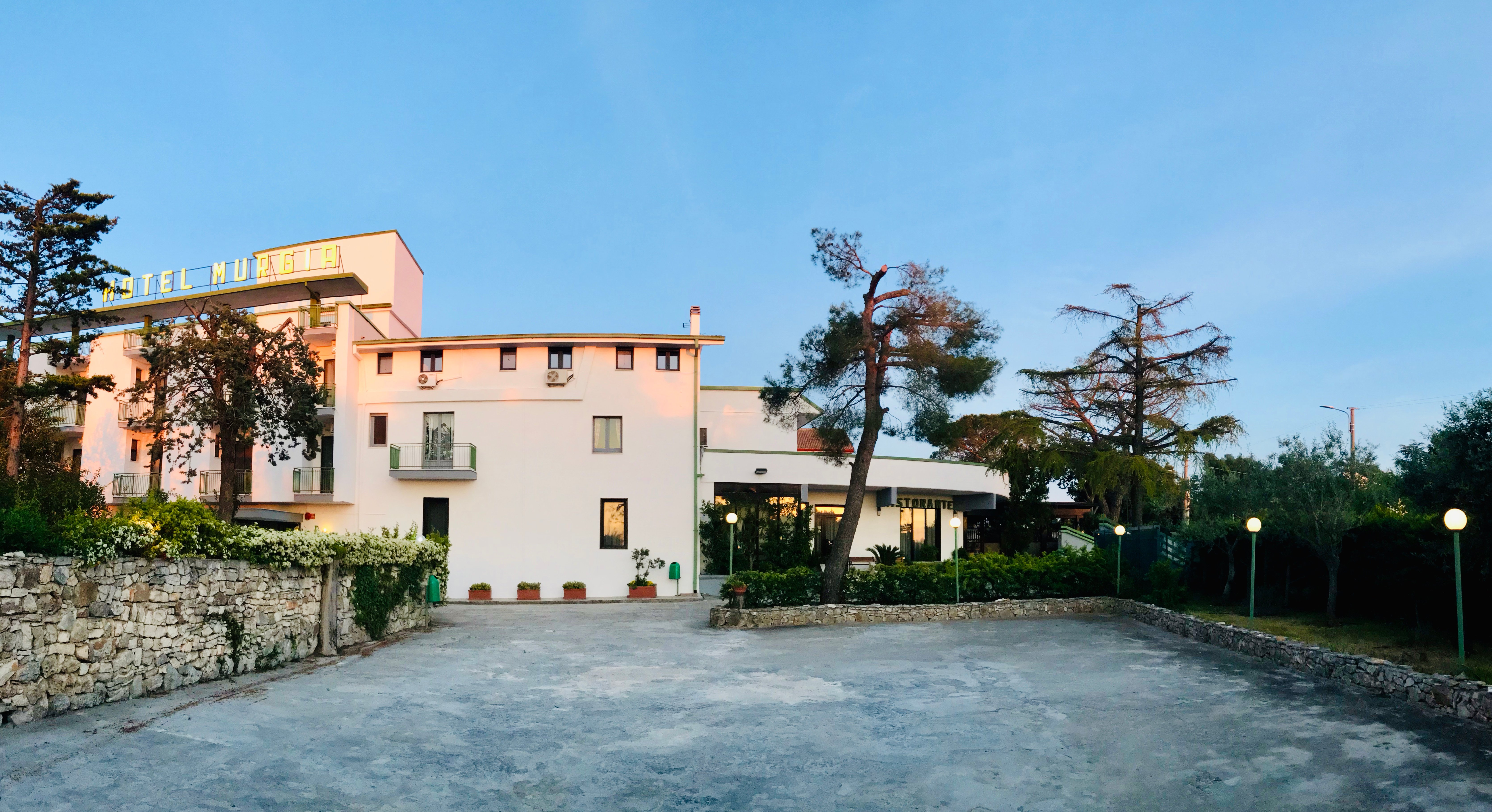 Hotel Murgia-官方