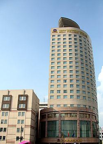 武汉五月花大酒店（黄鹤楼中南路地铁站店）主图