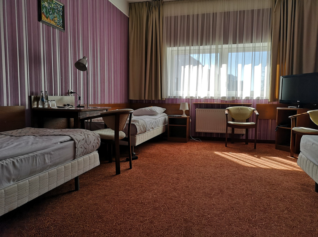 Grot Hotel