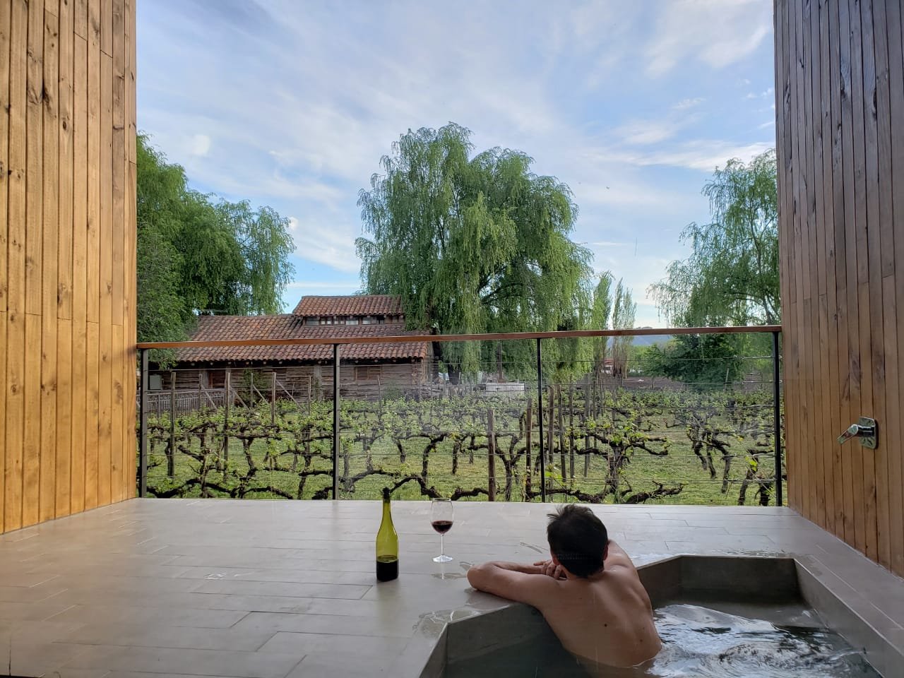 Hotel Parronales-官方