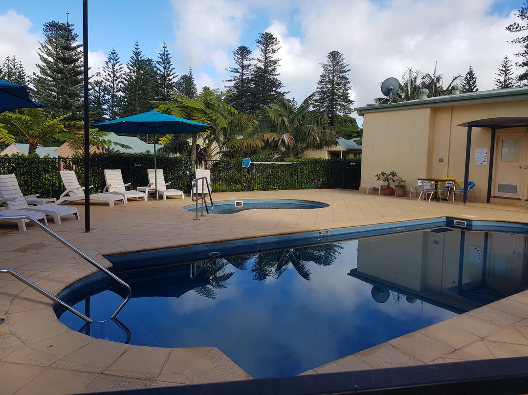 Governor's Lodge主图