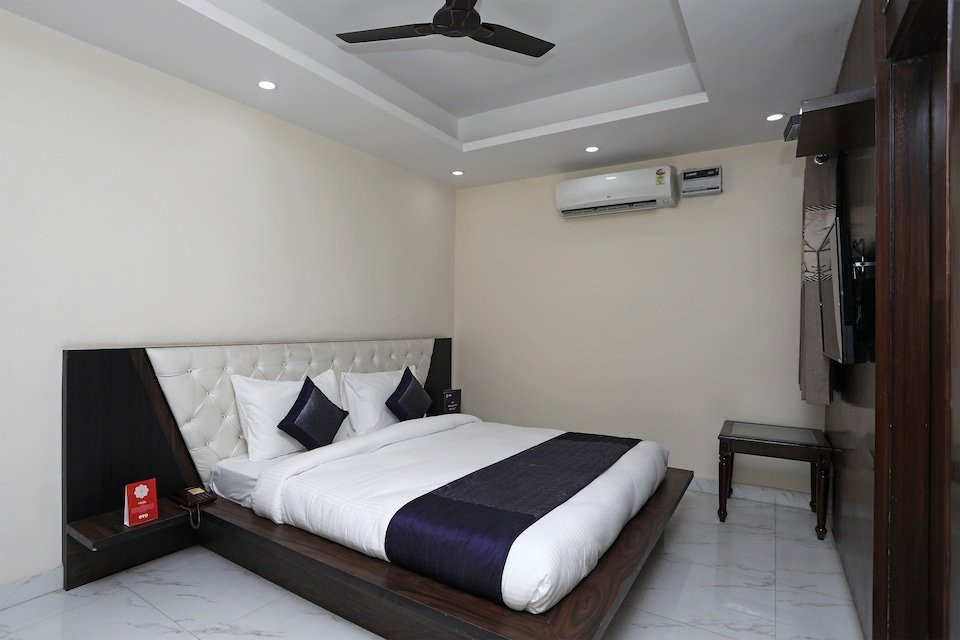 OYO 35742 Shree Cottage