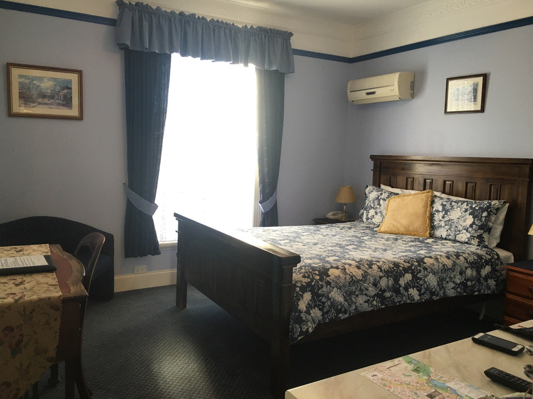 朗塞斯顿酒店住宿-The Old Bakery Inn