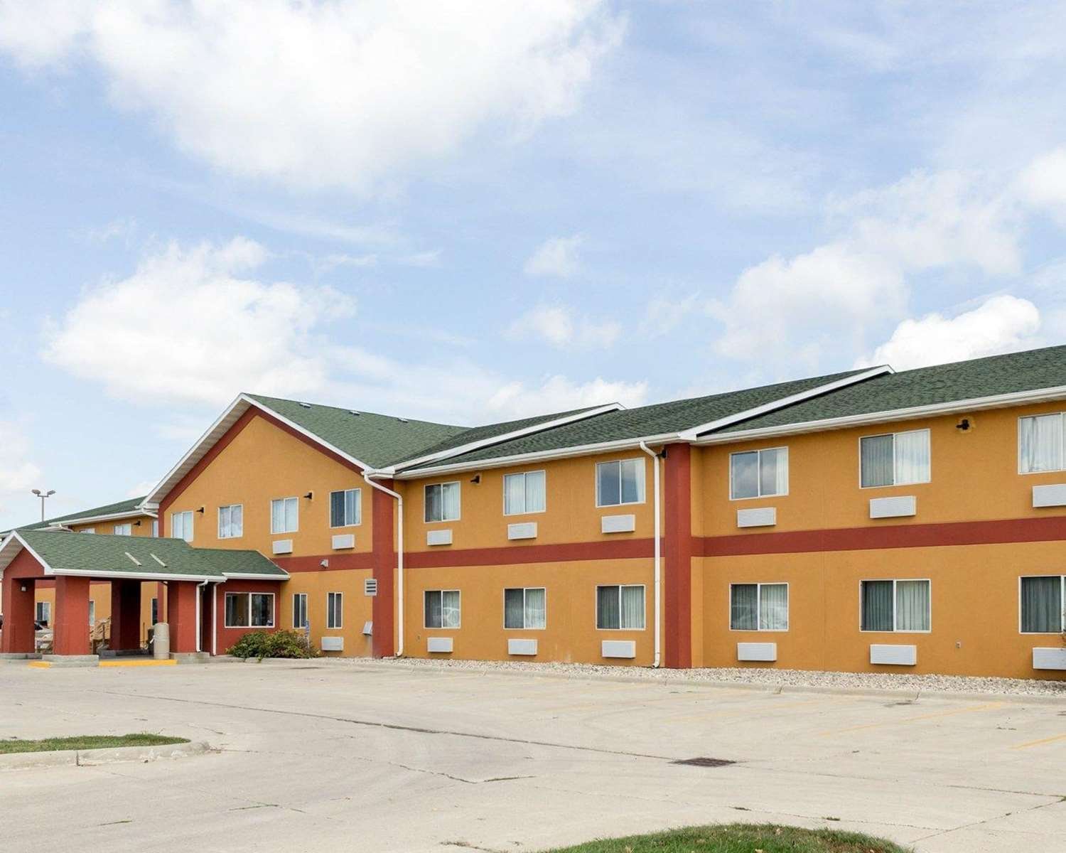 Quality Inn-官方