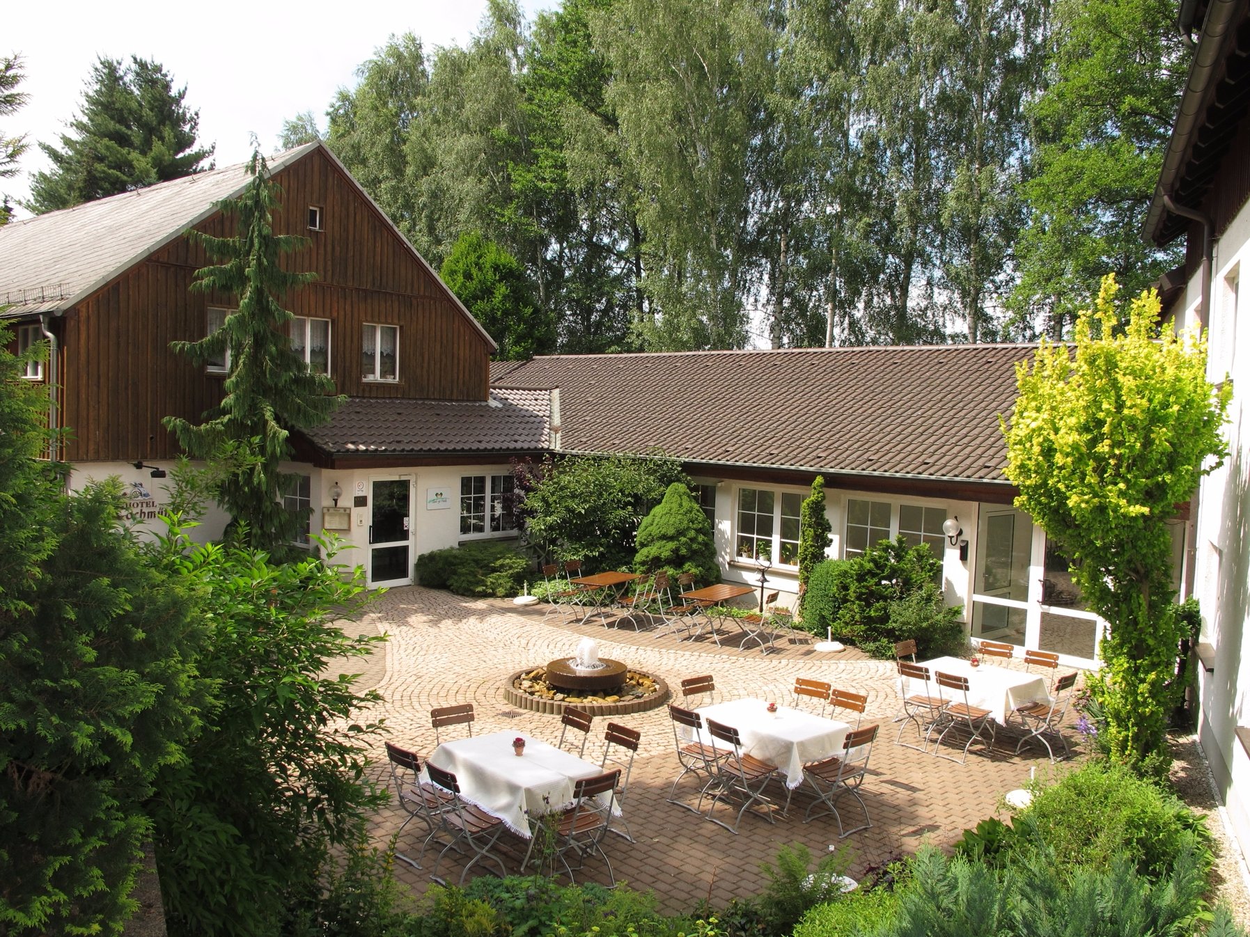 Hotel & Restaurant Zur Lochmühle Gmbh-官方