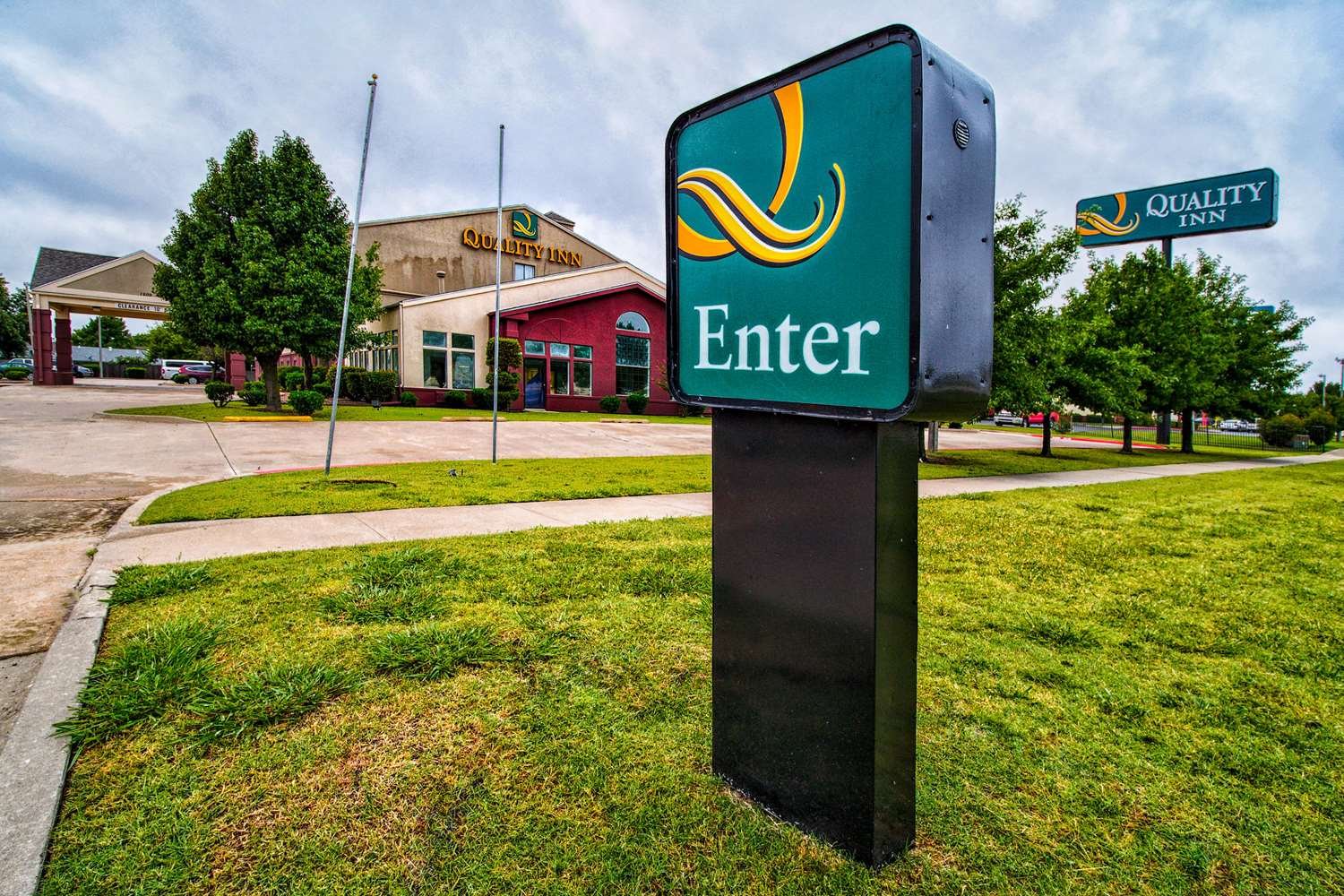 Quality Inn Moore - Oklahoma City-官方