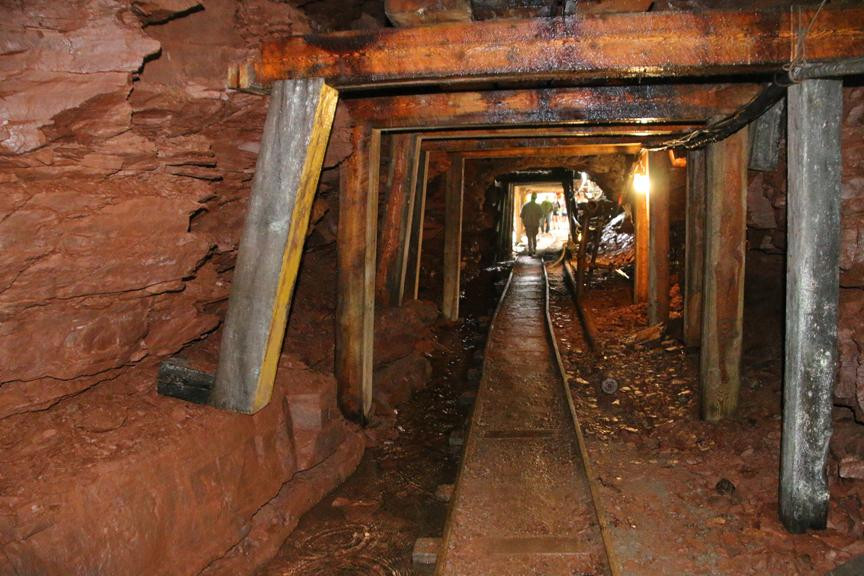 Bachelor Syracuse Mine Tour-乌雷必去景点