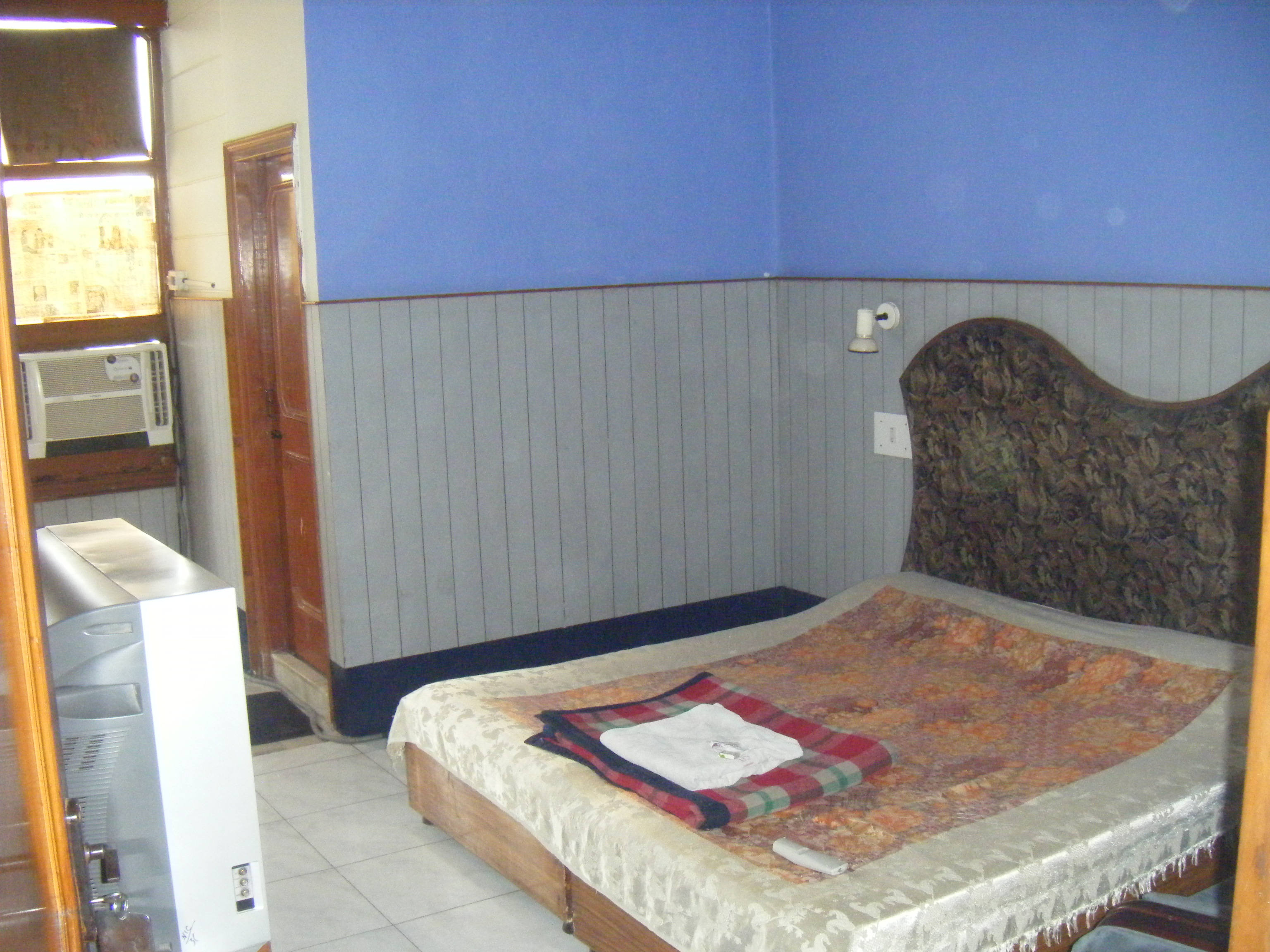 OYO 74073 Hotel Abhishek-浴室