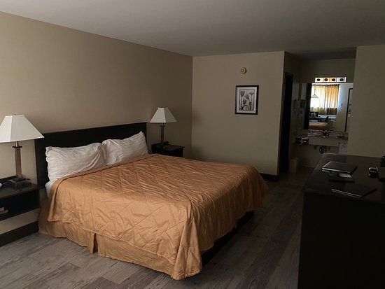 Four Winds Motel & RV Park主图