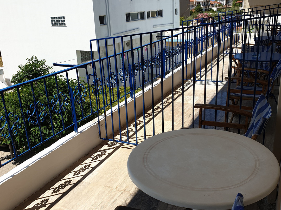 George Chrysa Apartments Kandia