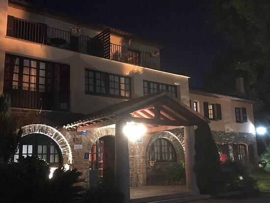 户撒圣伯纳特酒店主图