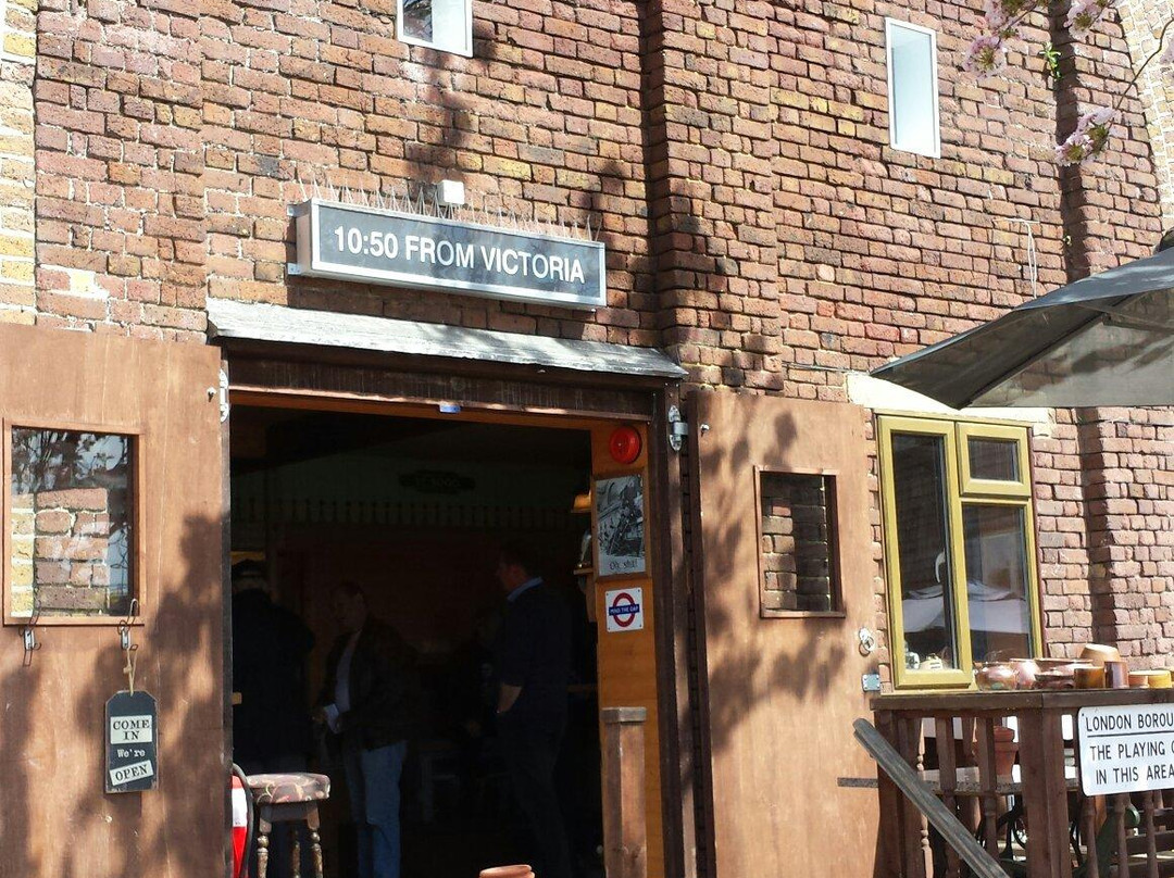 10:50 from Victoria Micropub景点图片