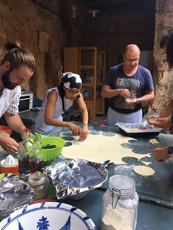 Cretan Traditional Cooking Lessons景点图片