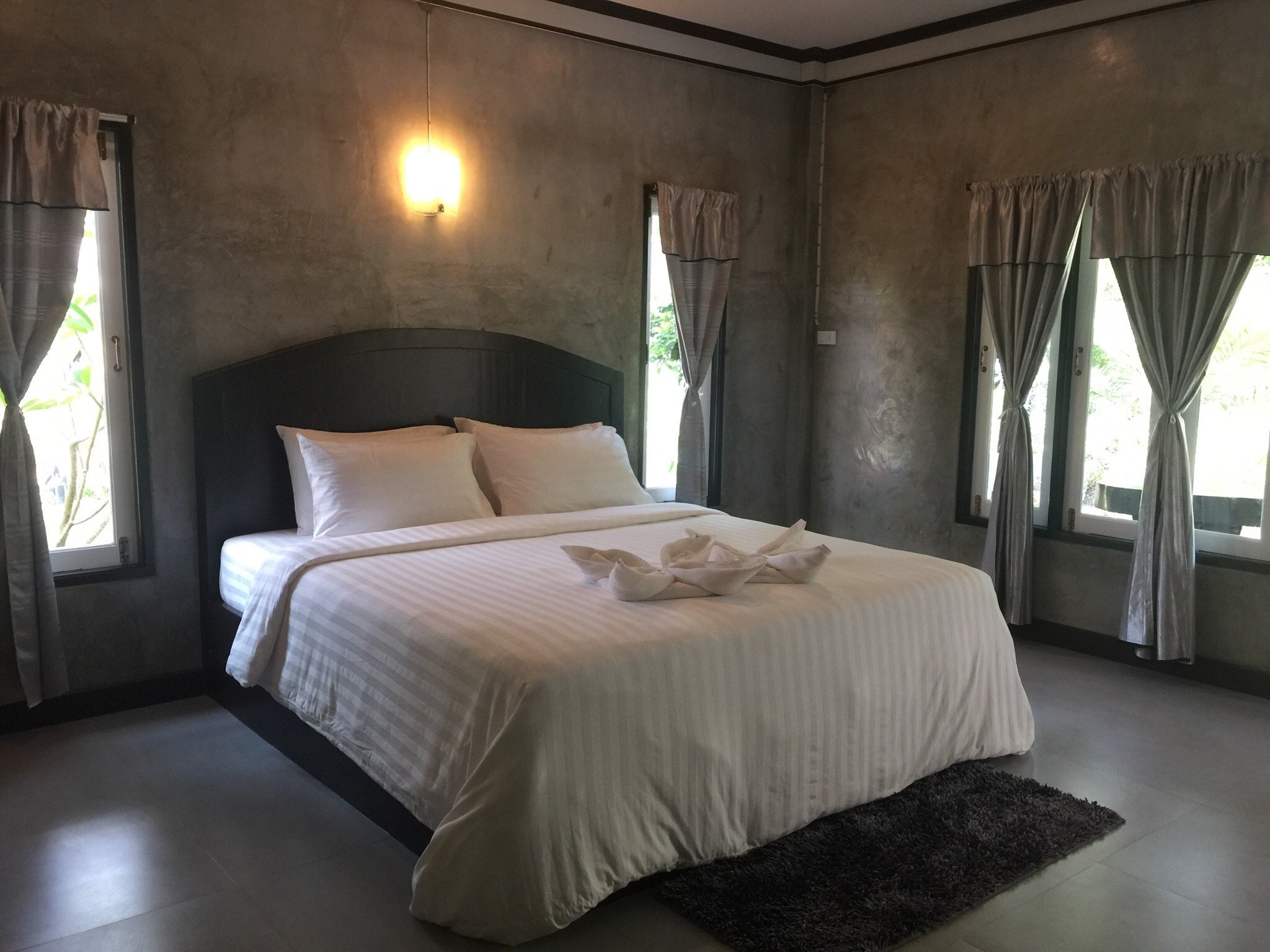 V Valley Resort-官方