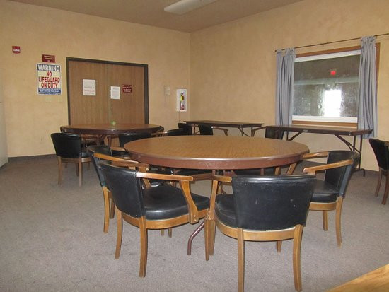 美景假日酒店套房和会议中心主图