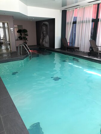 Grand Monarque Hotel & Spa-泳池