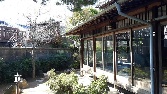 Japanese-style House in Sinheung-dong (Hirotsu House)-群山市必去景点