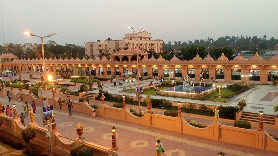 Nilkanth Dham Swaminarayan Temple景点图片