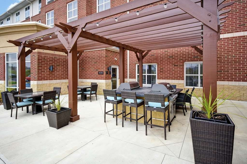 Homewood Suites by Hilton Cincinnati-Milford主图