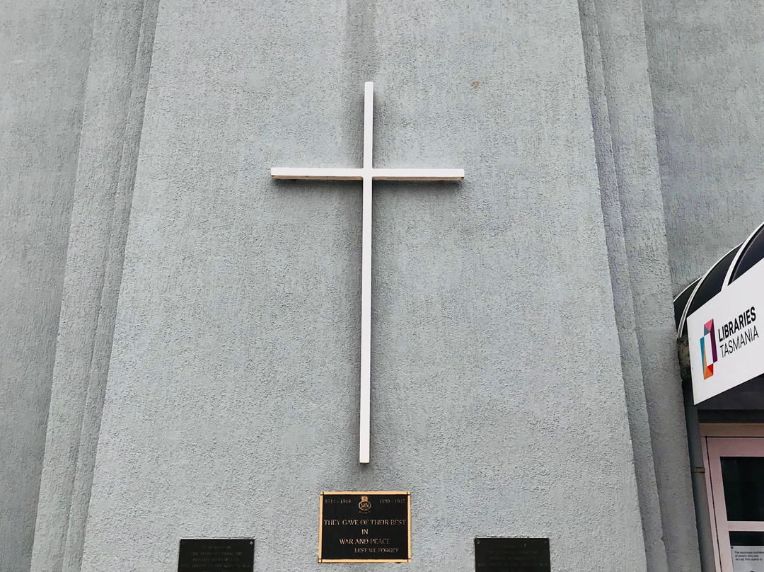 Penguin War Memorial-企鹅岛必去景点