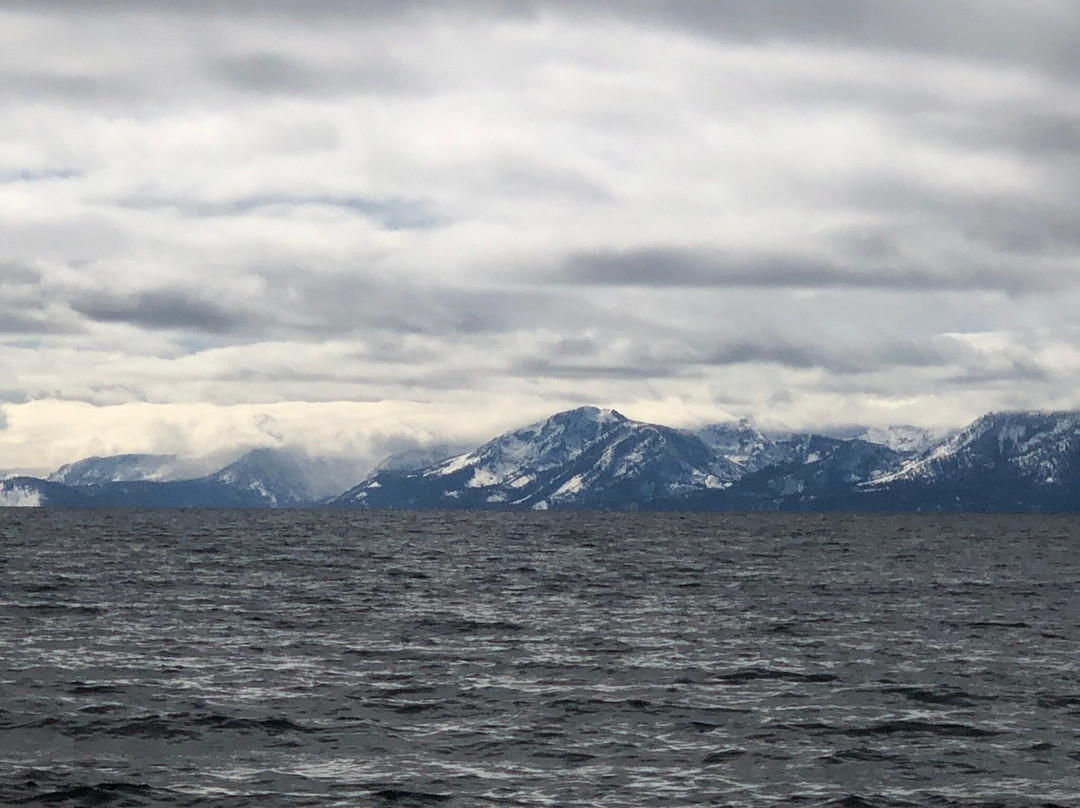 Burnt Cedar Beach-因克莱恩村必去景点