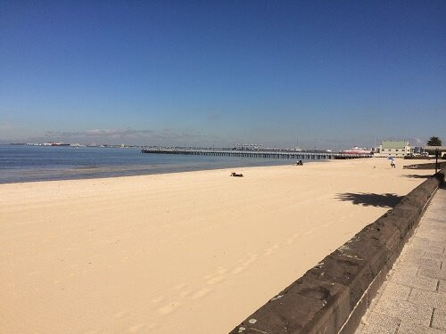中英花园海滩景点图片