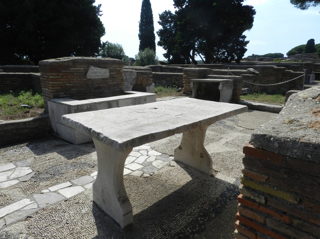 Taberne dei Pescivendoli-Ostia Antica必去景点