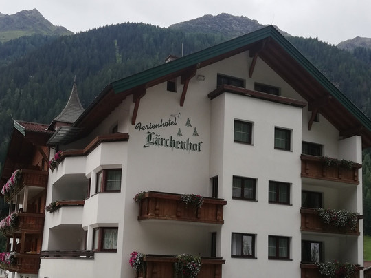 Ferienhotel Lärchenhof主图