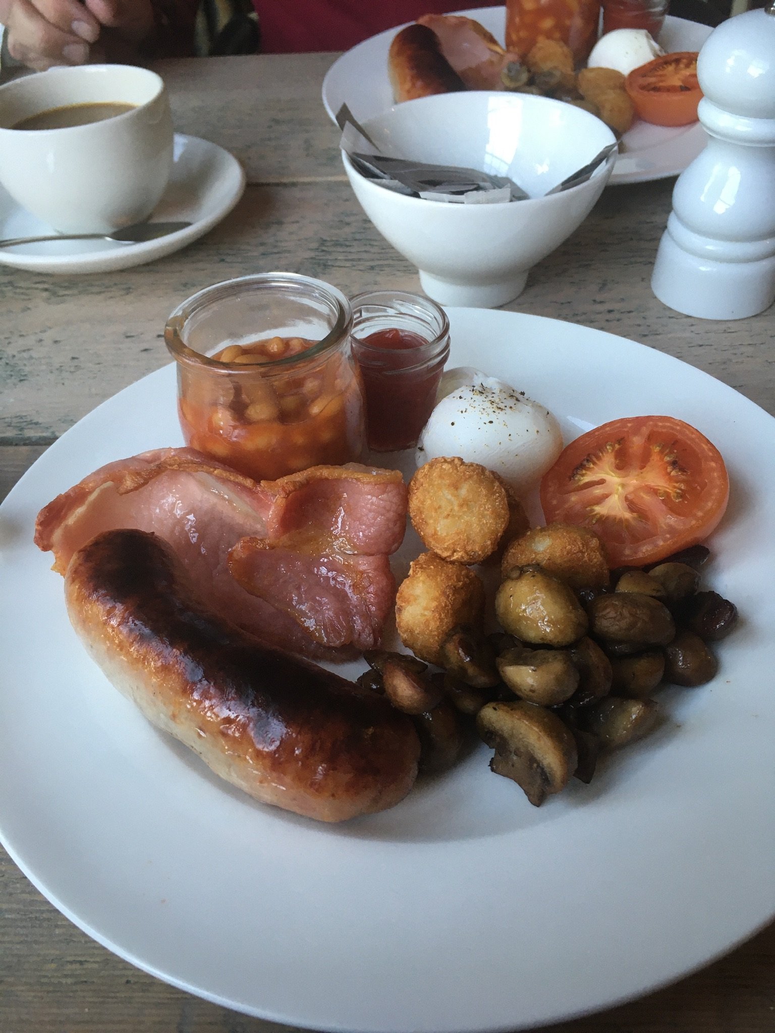 Oyo The Evesham Hotel-餐饮