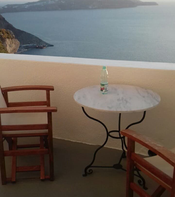 圣托里尼火山景酒店主图