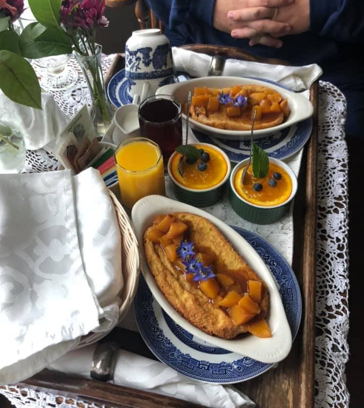 Headlands Inn Bed & Breakfast主图