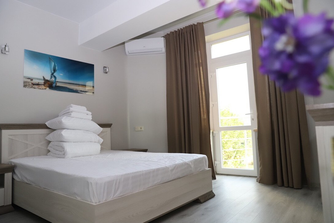 Foton Hotel & Restaurant主图