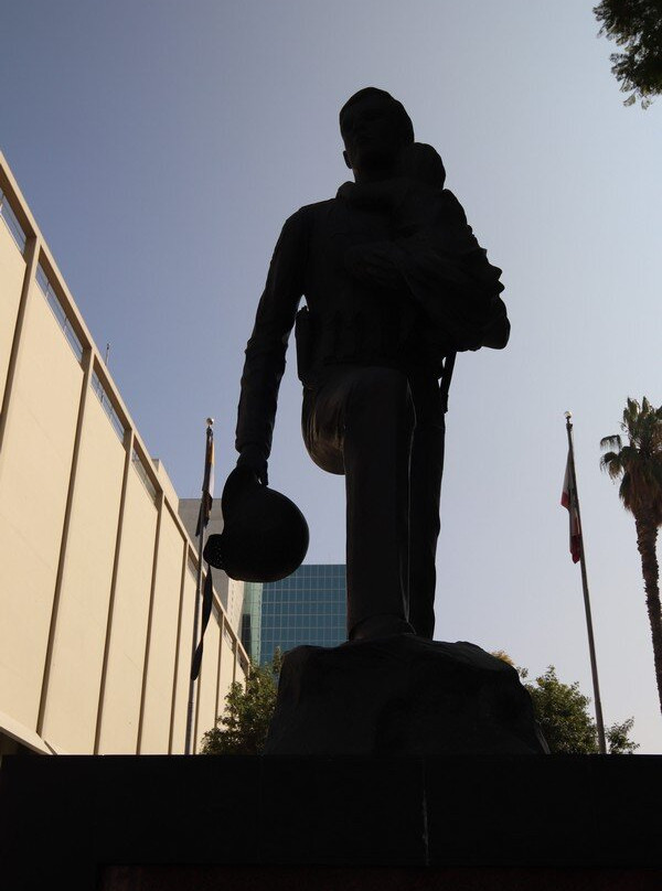 Safe In His Arms-里弗赛德必去景点