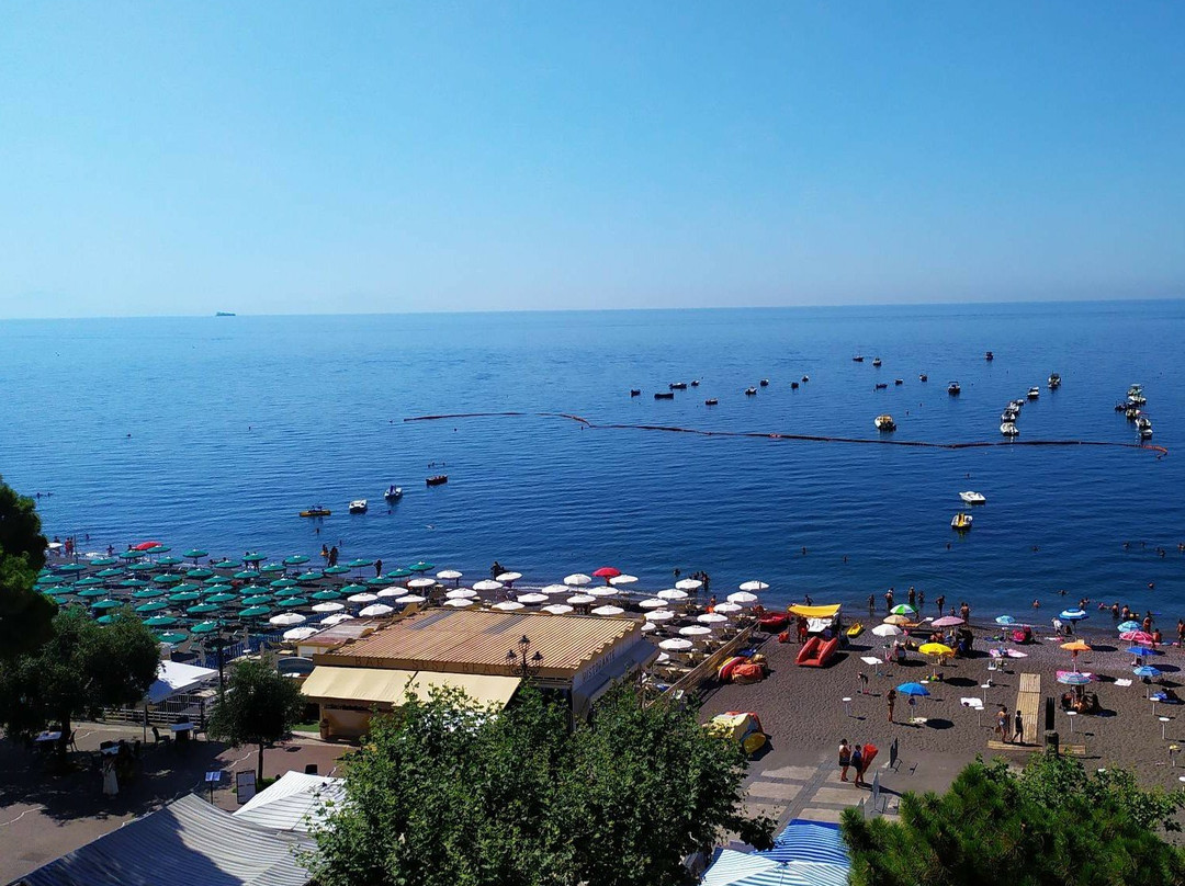 Spiaggia Di Minori-米诺利必去景点
