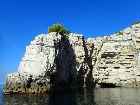 Pula Kayak-普拉必去景点